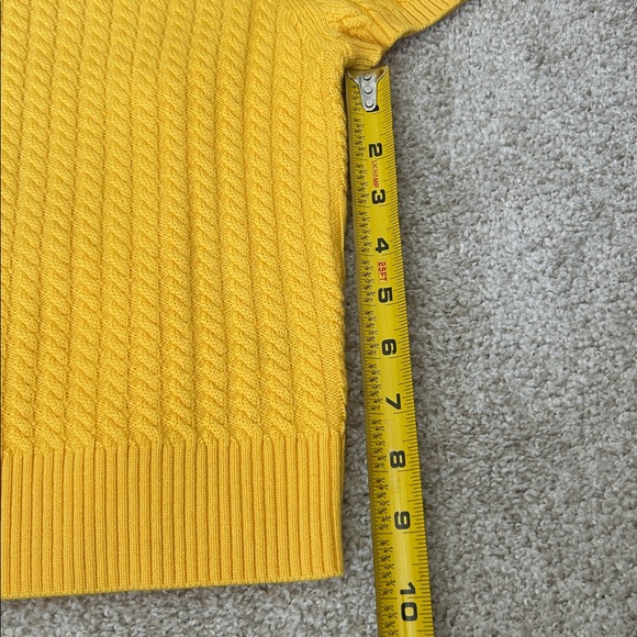 Alice and Olivia Abbott with collar - Picture 12 of 15